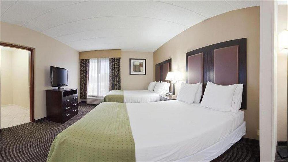 Holiday Inn Express Hotel & Suites Charleston-Southridge By Ihg Extérieur photo